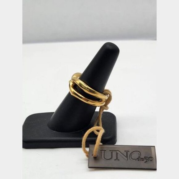 UNOde50  Gold Plated Open Crossed Twist Ring NWT $155 sz 7 - Picture 2 of 6